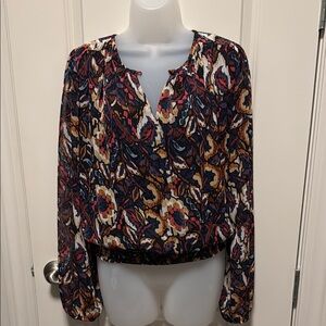 Evereve Stella Abstract Blouse Top Long Sleeve Crop